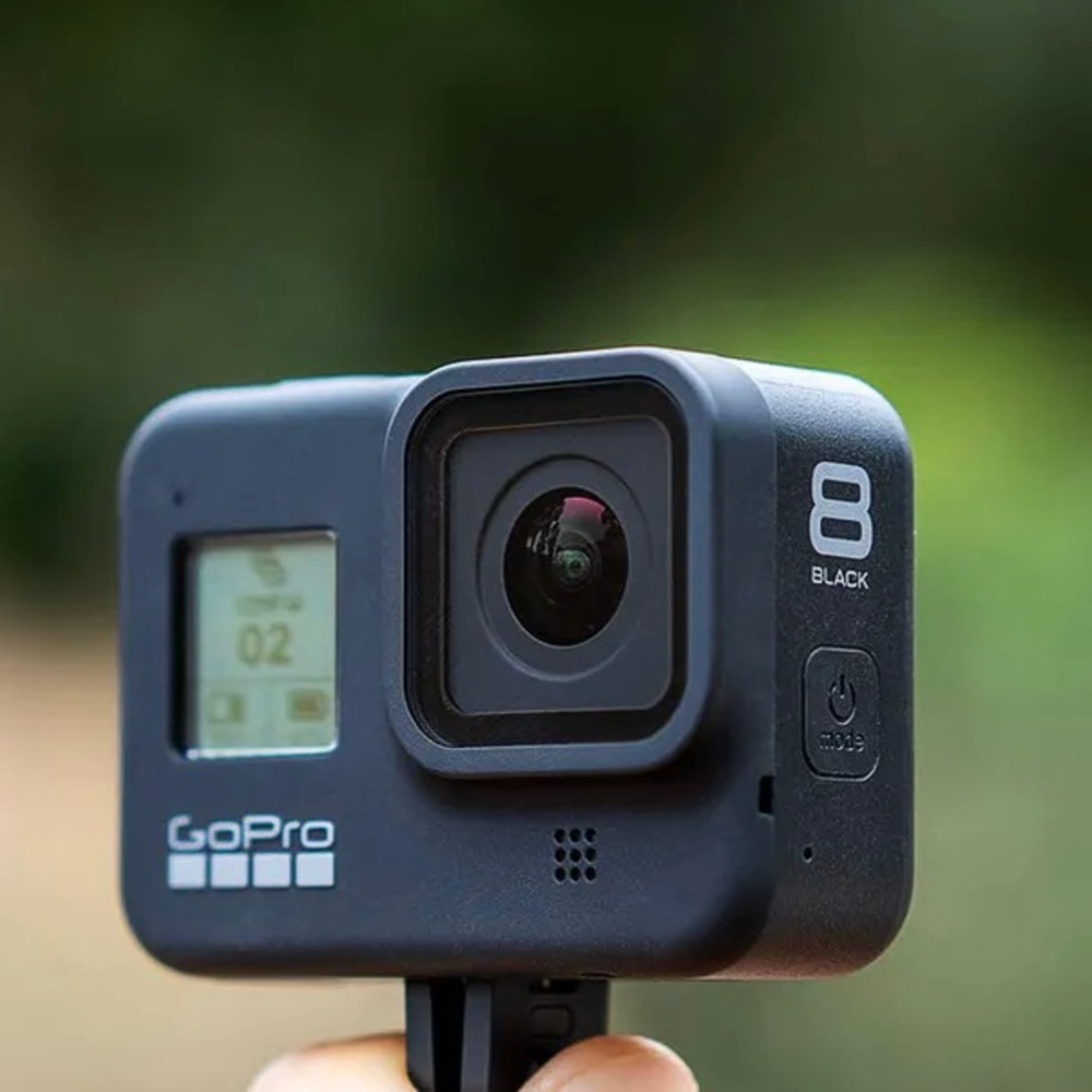 GoPro HERO8 DIGITAL CAMERA BUNDLE